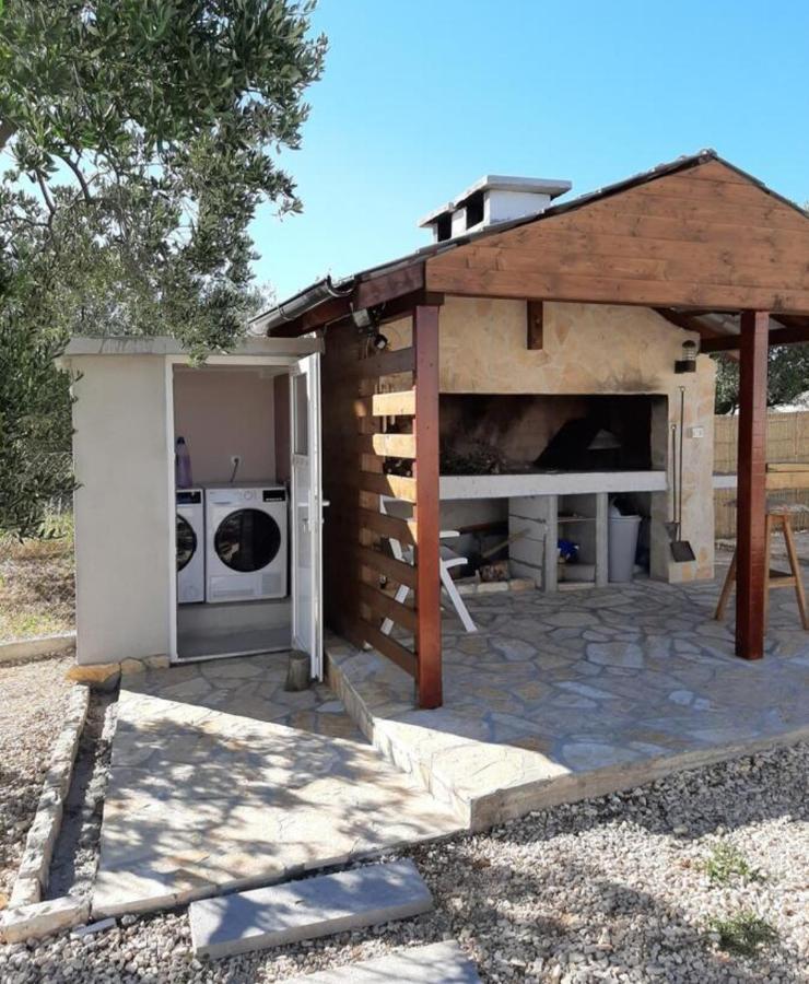 Mobile Homes Kamp Maslina, ビオグラード・ナ・モル エクステリア 写真